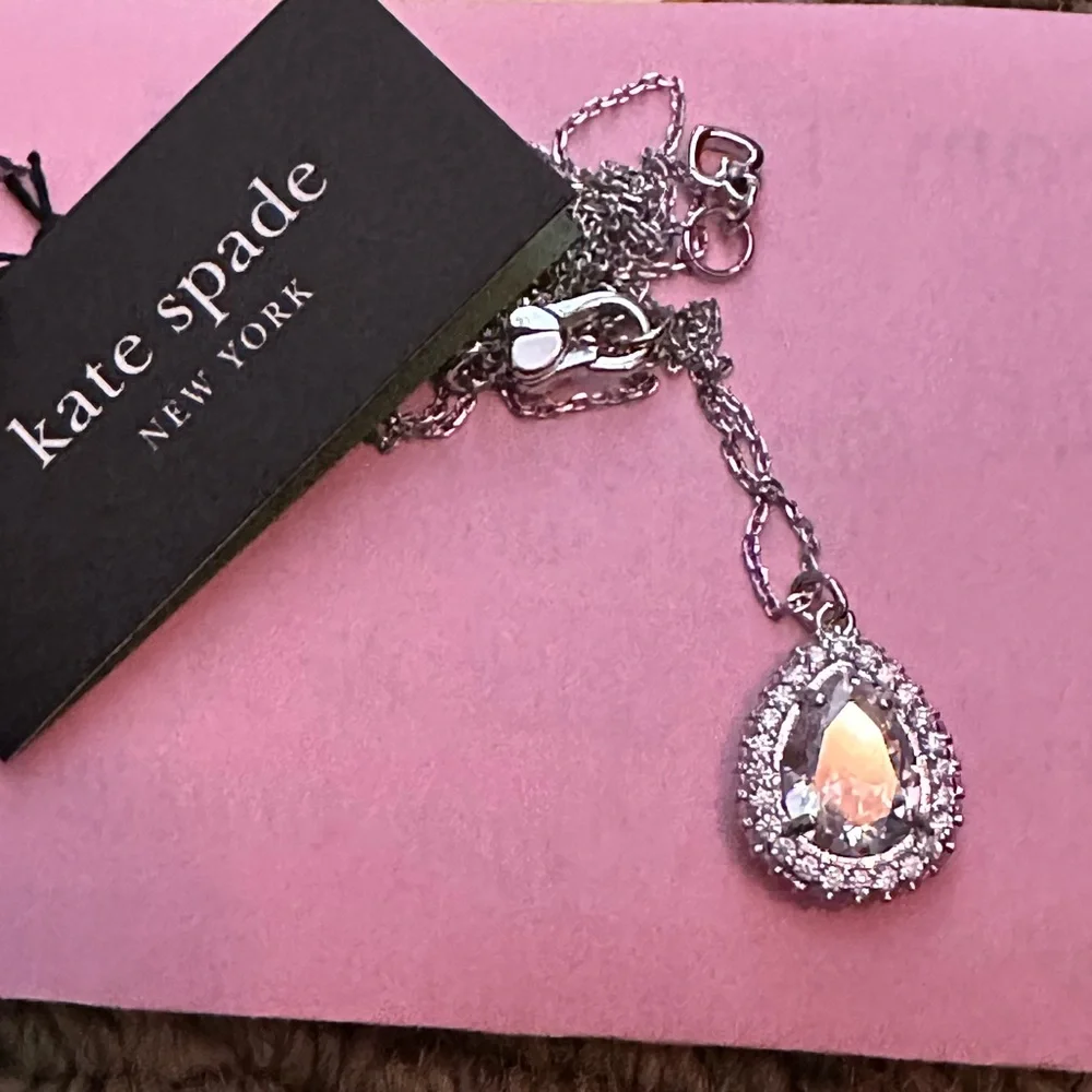 Kate Spade Brilliant Statements Pave Halo Mini Pendant Necklace NWT‎